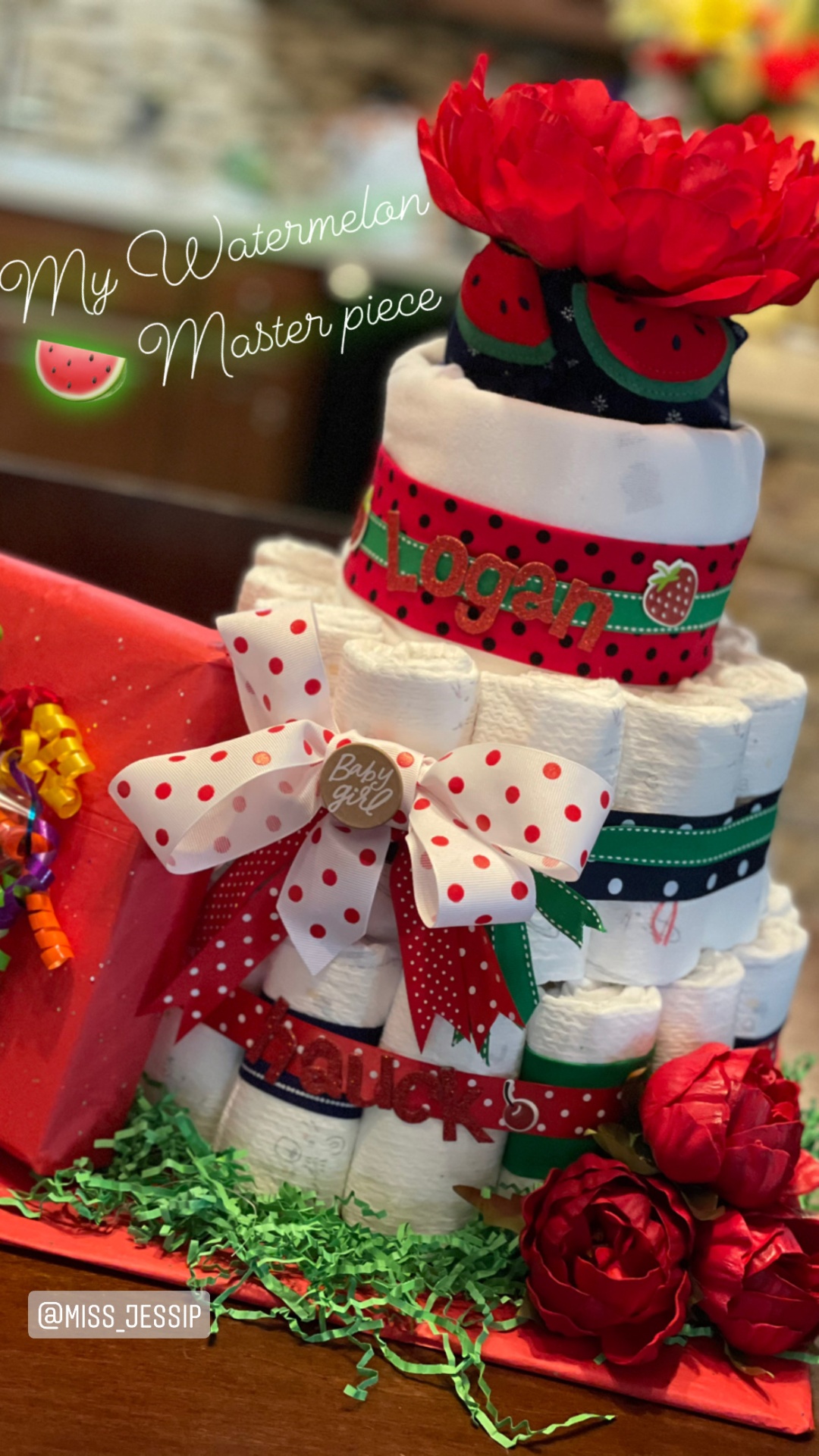 Watermelon diaper cake β a custom baby-girl masterpiece