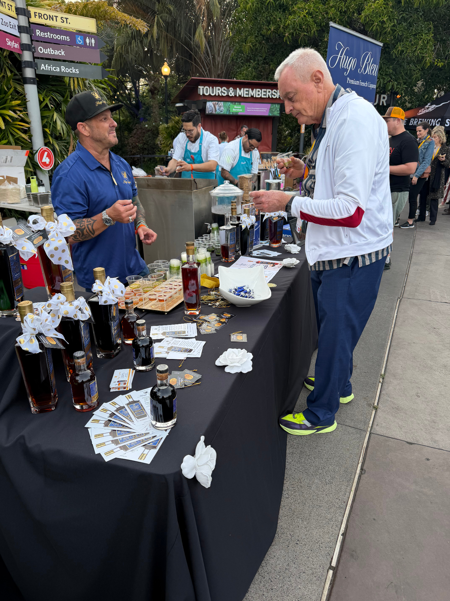 Hugo Bleu tasting booth β San Diego Zoo event